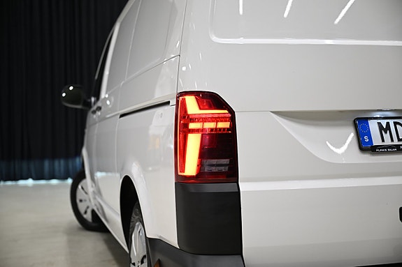 Volkswagen Transporter 16 of 30