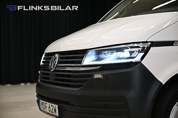 Volkswagen Transporter 18 of 30