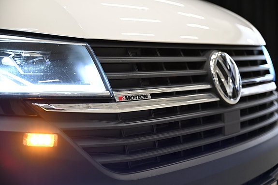 Volkswagen Transporter 14 of 30