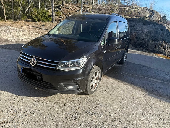 Volkswagen Caddy Maxi 2 of 5