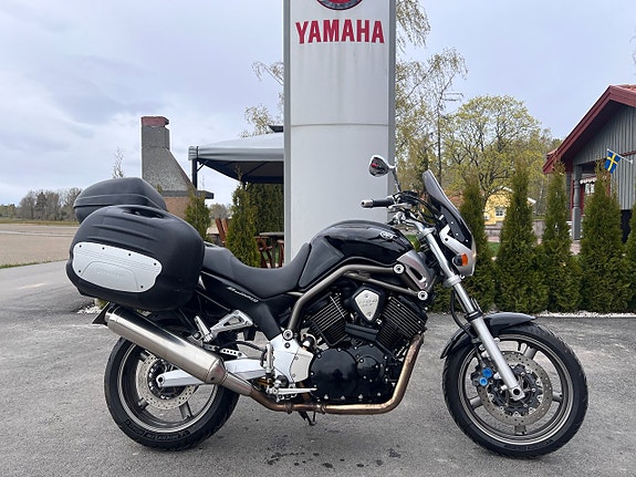 Yamaha BT1100 Bulldog