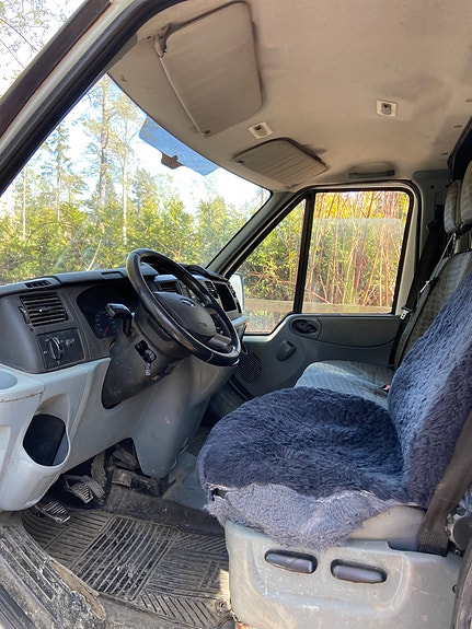 Ford Transit 4 of 5