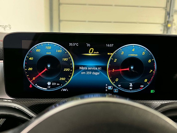 Mercedes-Benz CLA200 21 of 21