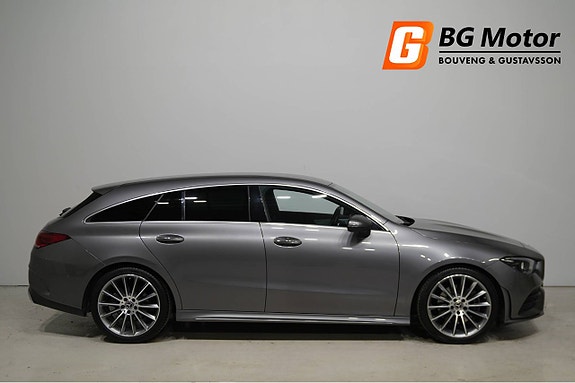 Mercedes-Benz CLA200 2 of 5
