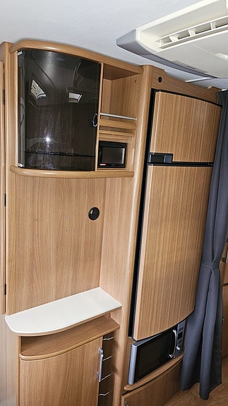 Kabe Royal 520 XL KS Dubbelbädd /Ac / tält 12 of 22