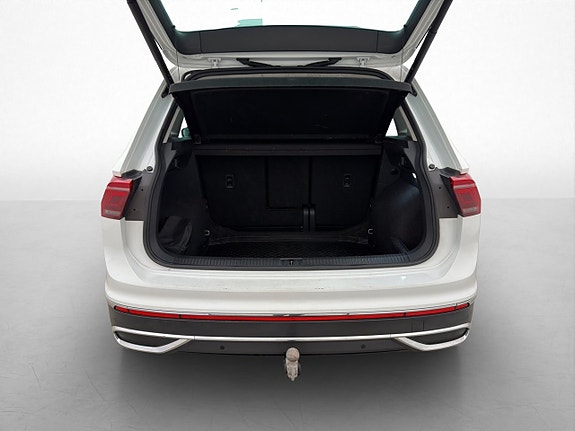 Volkswagen Tiguan 29 of 30