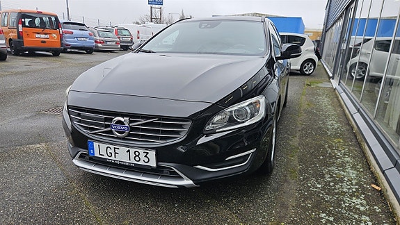 Volvo V60 7 of 26