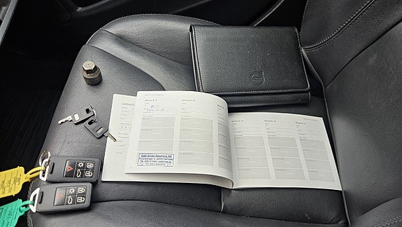 Volvo V60 23 of 26