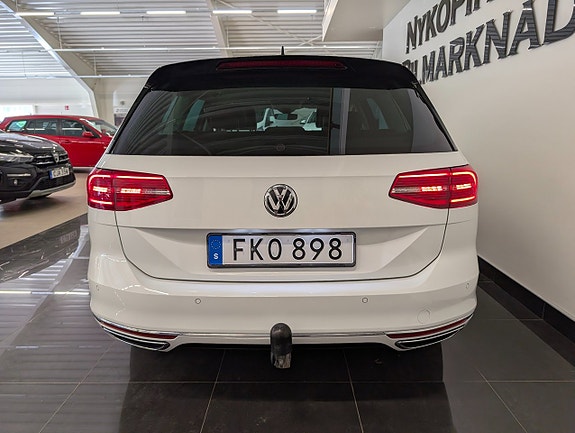 Volkswagen Passat 5 of 5