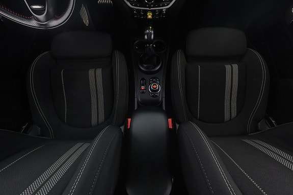 MINI Countryman Cooper SE 13 of 25