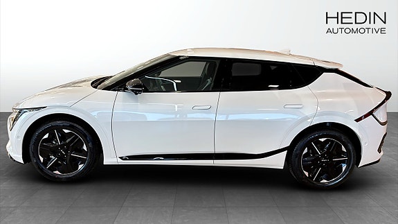 Kia EV6 5 of 5