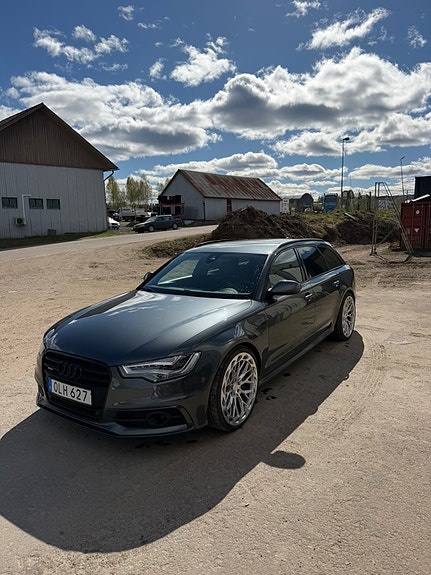 Audi A6 2 of 6