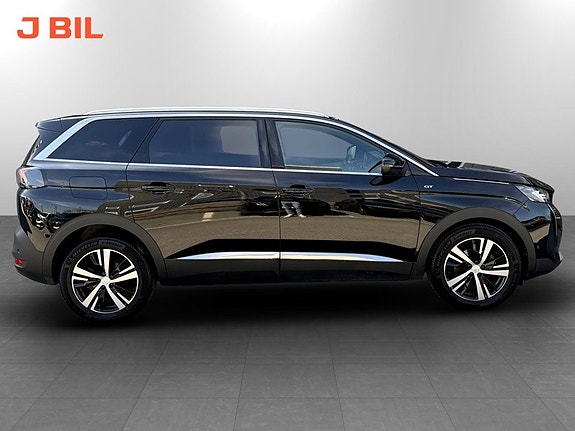 Peugeot 5008 16 of 19