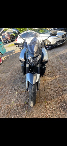 Suzuki GSX1300BK B-King 4 of 5