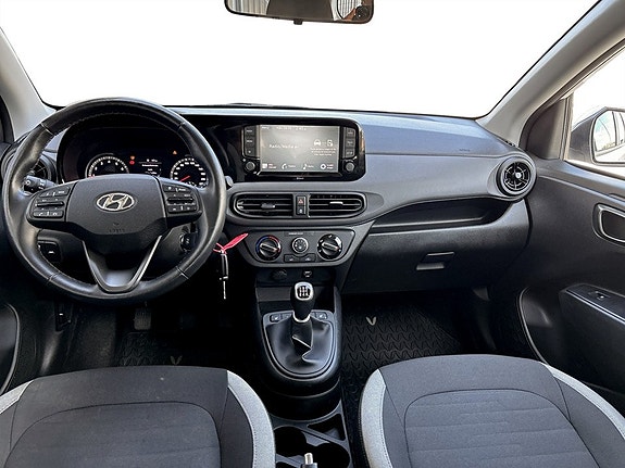 Hyundai i10 6 of 15