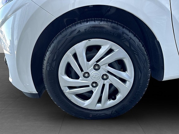 Hyundai i10 14 of 15