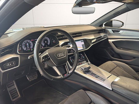 Audi A7 9 of 26