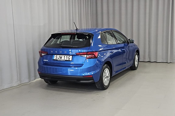 Skoda Fabia 3 of 5