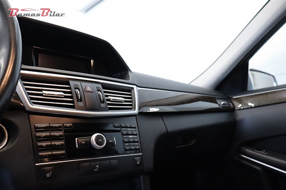Mercedes-Benz E200 19 of 20