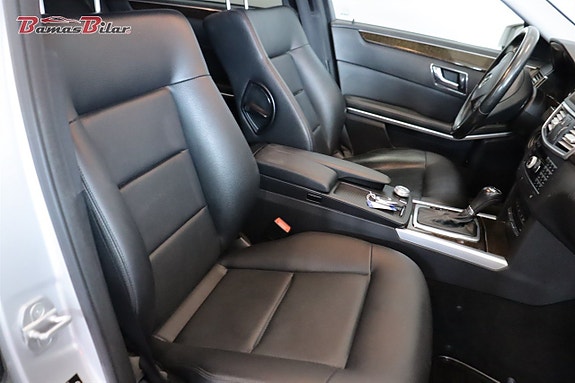Mercedes-Benz E200 13 of 20