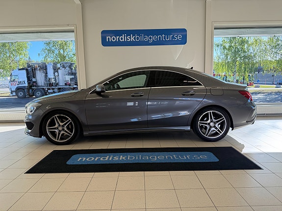 Mercedes-Benz CLA250 2 of 5
