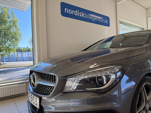 Mercedes-Benz CLA250 4 of 5