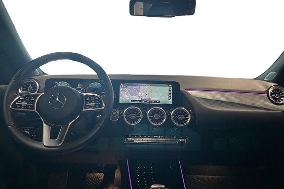 Mercedes-Benz EQA250 9 of 16