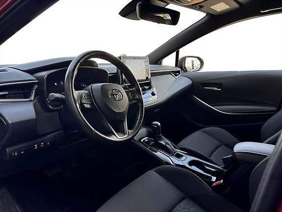Toyota Corolla 4 of 16