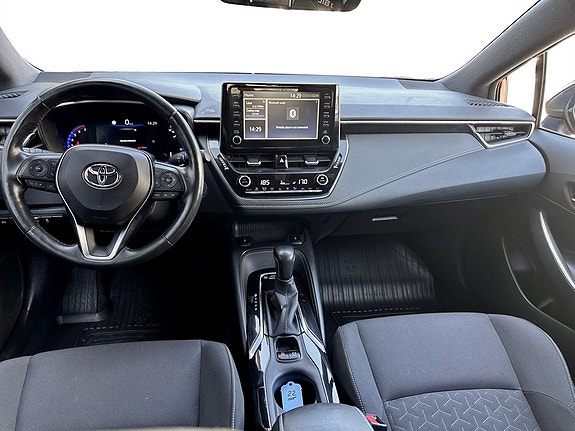 Toyota Corolla 6 of 16