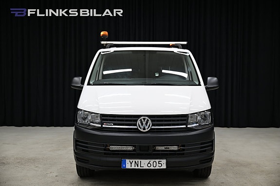 Volkswagen Transporter 16 of 30