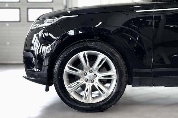 Land Rover Range Rover Velar 2 of 16