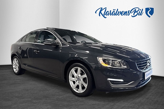Volvo S60 4 of 5