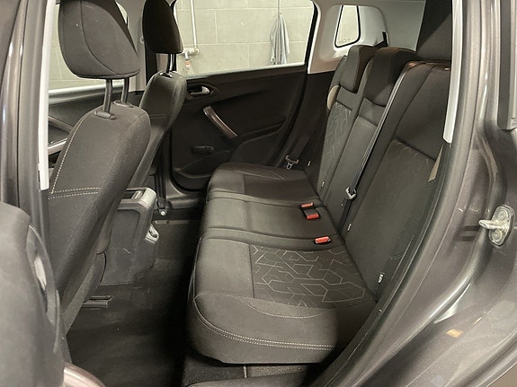 Peugeot 2008 11 of 14
