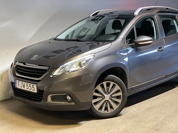 Peugeot 2008 3 of 5
