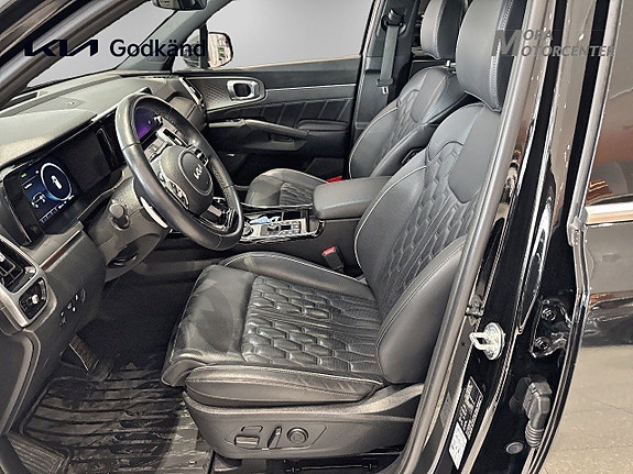 Kia Sorento 8 of 14