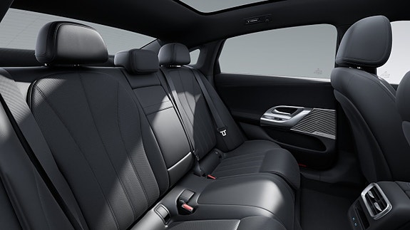 Mercedes-Benz C400 7 of 7