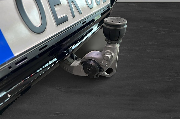 Mercedes-Benz EQS580 16 of 21