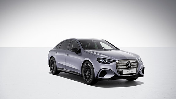 Mercedes-Benz C400 2 of 5
