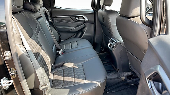 Isuzu D-max 5 of 11