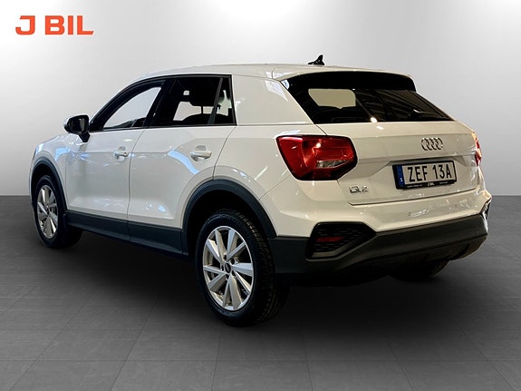 Audi Q2 3 of 15