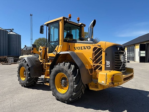 Volvo L70F lastmaskin, traktordäck, spakstyrning 3 of 7