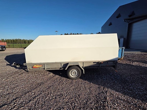 Majava 1350