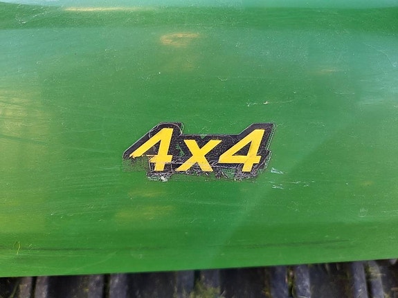 John Deere X 748 10 of 11