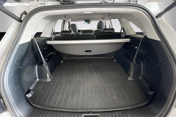 Kia Sorento 6 of 8