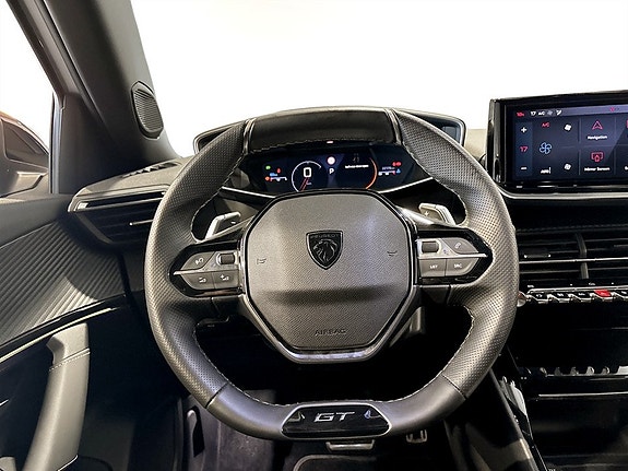 Peugeot 2008 7 of 15