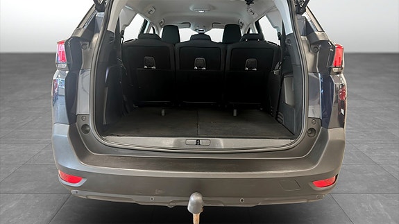 Peugeot 5008 12 of 15