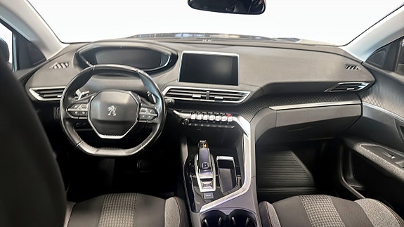 Peugeot 5008 10 of 15