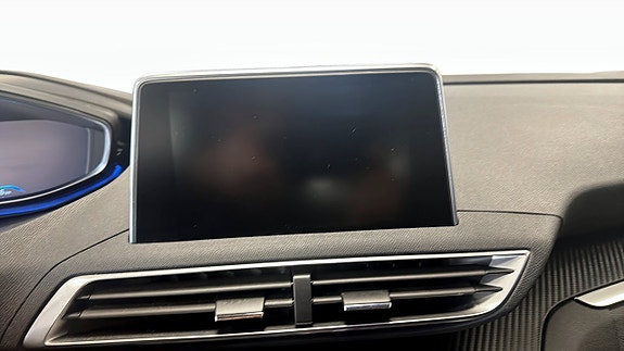 Peugeot 5008 9 of 15