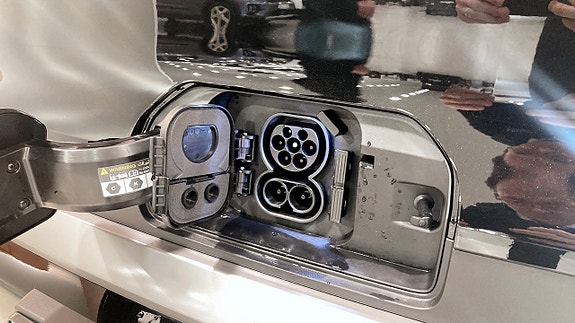 Kia PV5 14 of 17