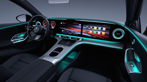 Mercedes-Benz C400 17 of 17